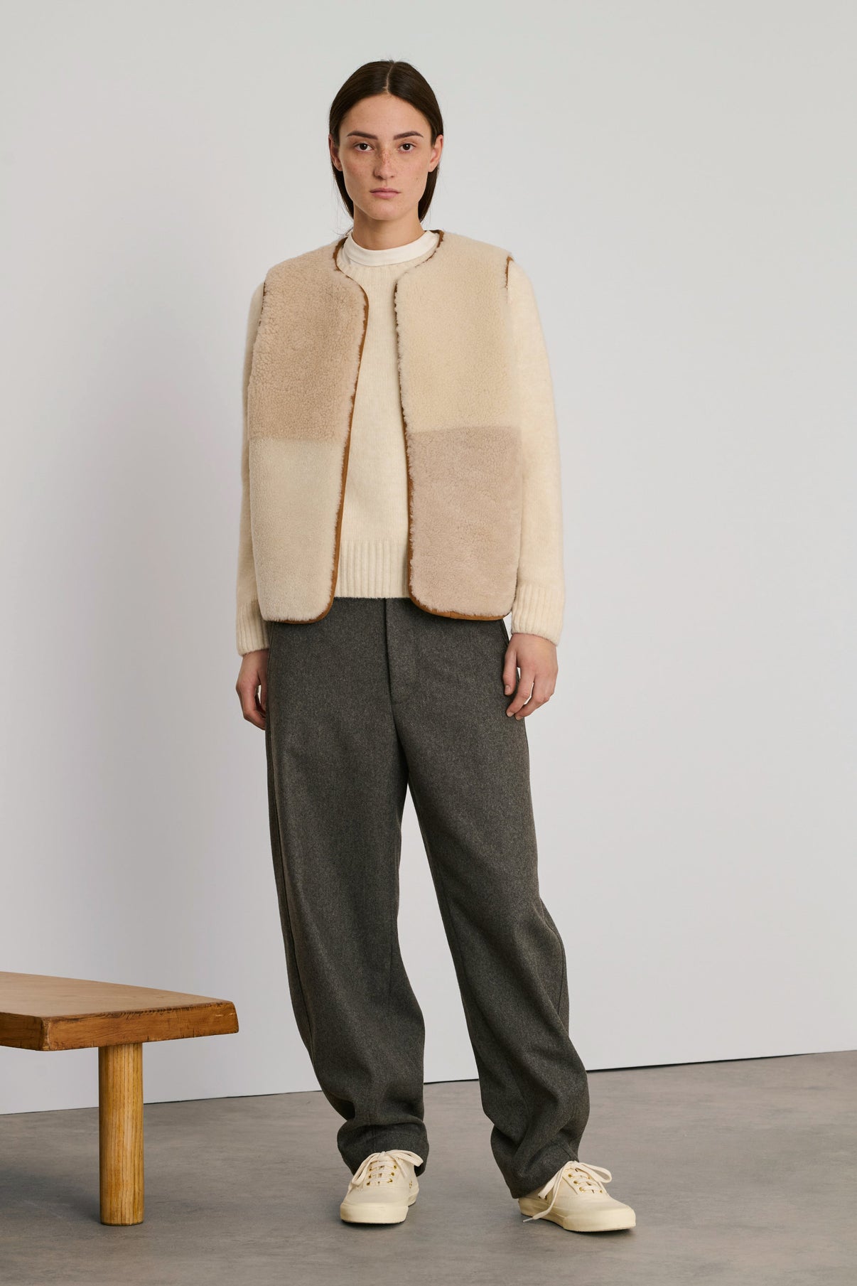 Gilet Réversible Sans Manches Vinh - Ecru/Beige - Cuir - Femme vue 2